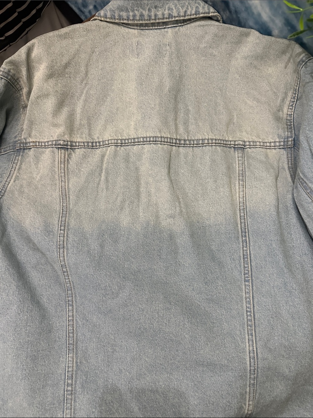 Universal Thread Light Blue Denim Jacket - Oversized Jean Coat - Picture 3 of 4